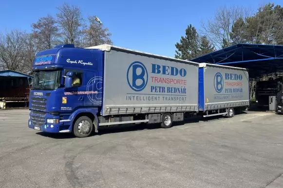 SCANIA R 410 + přívěs